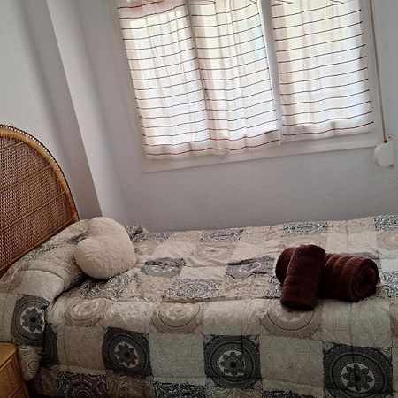 Apartamento Entero Primera Linea De Playa, Pet Friendly Tavernes de Valldigna Bagian luar foto